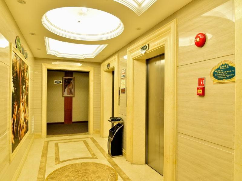 Vienna Hotel Dongguan Hou Street Wanda Plaza Eksteriør bilde